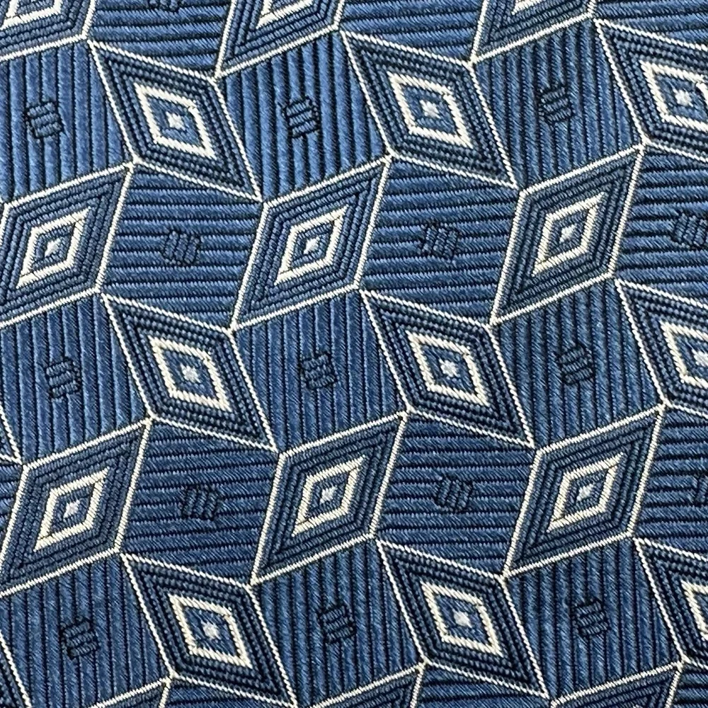 Jos A Bank Executive Collection 100% Silk Blue Geometric Diamond Tie 61x3.5in